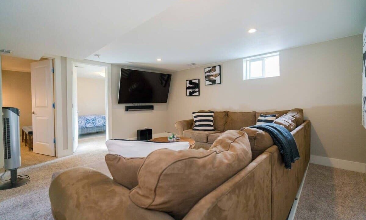 Photo of Livingroom in West Colfax