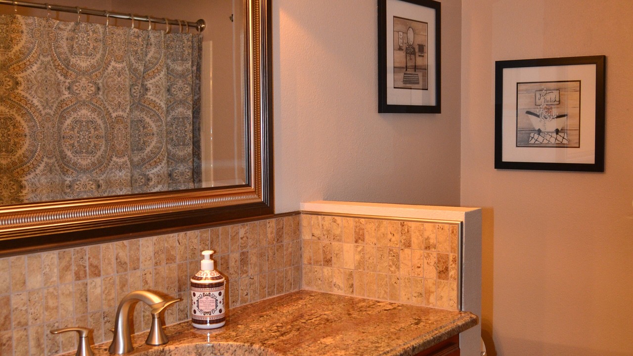 Photo of Bathroom in Broadmoor