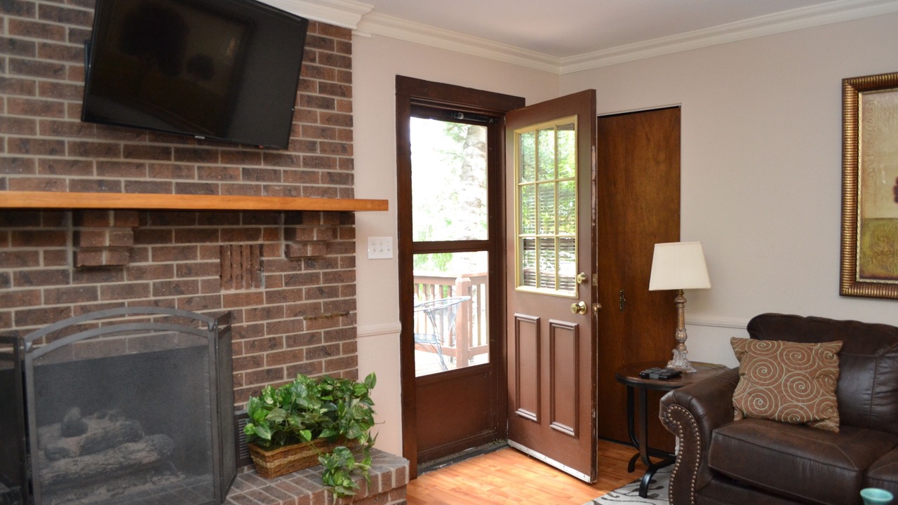 Photo of Bedroom in Broadmoor