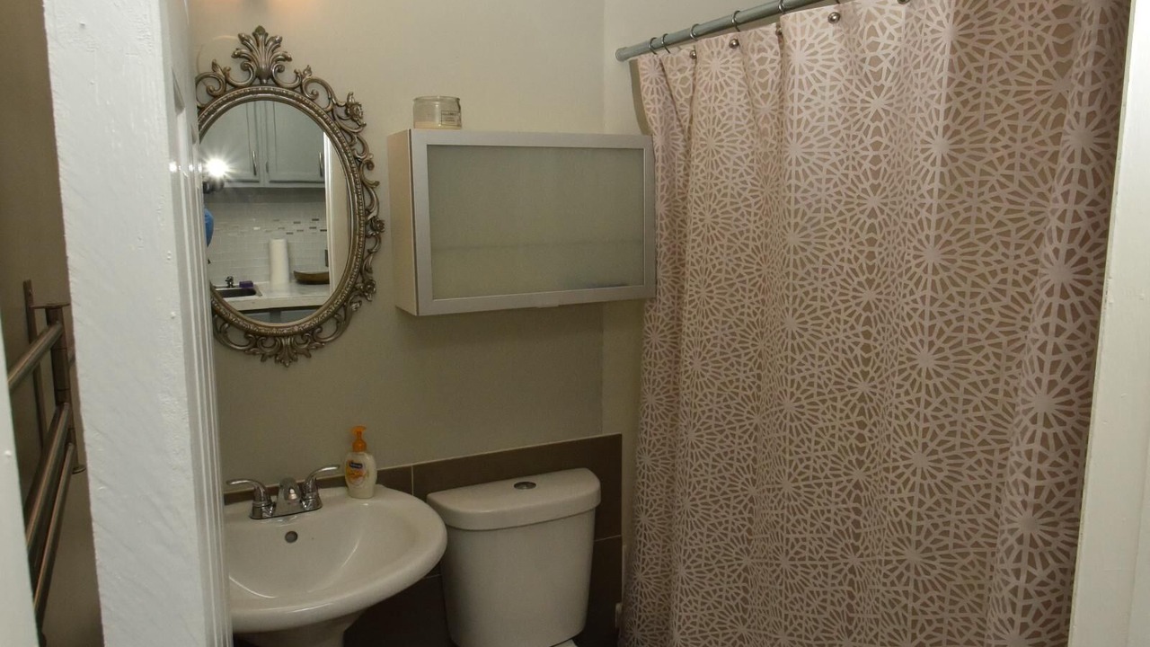 Photo of Bathroom in Fraser