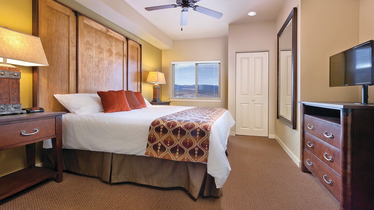 Photo of Bedroom in Grand Elk Ranch