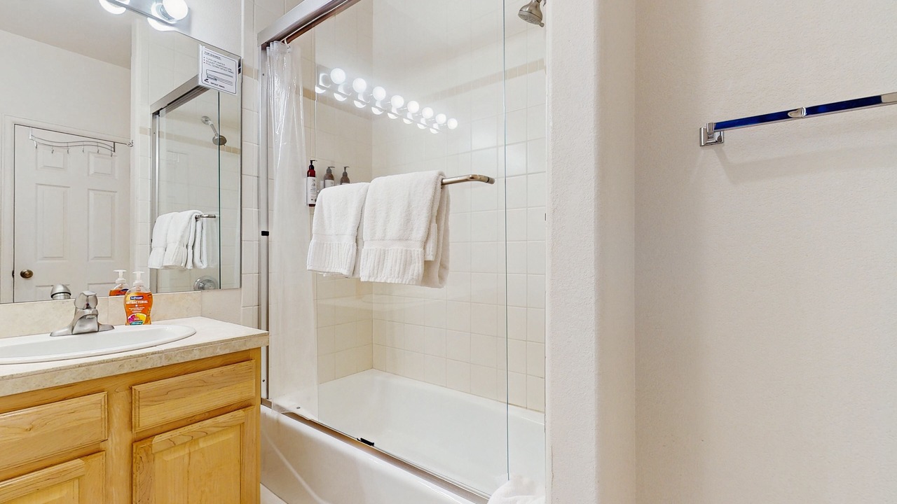 Photo of Bathroom in Basalt