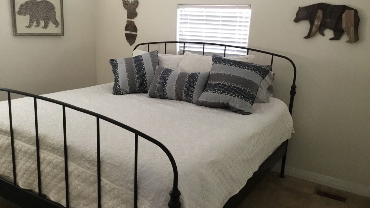 Photo of Bedroom in Pagosa Springs