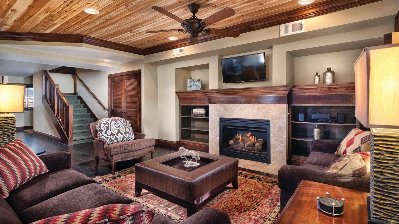 Photo of Livingroom in Grand Elk Ranch