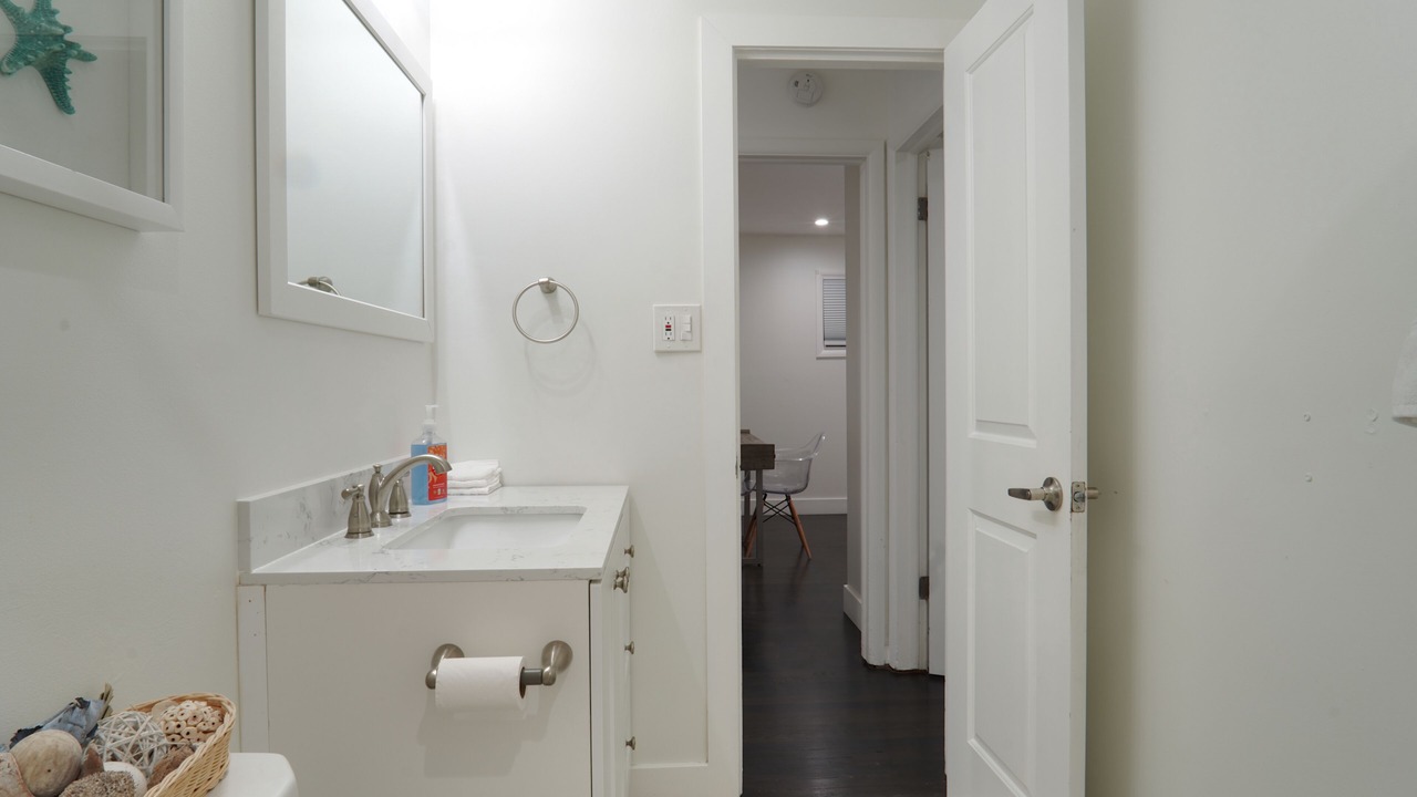 Photo of Bathroom in Mar Lee