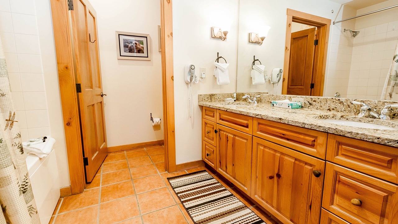 Photo of Bathroom in River Run