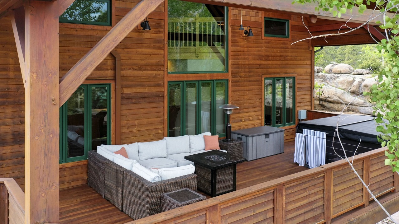Photo of Patio Balcony in Estes Park