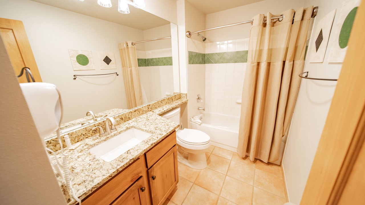 Photo of Bathroom in River Run