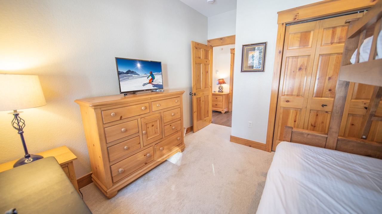Photo of Bedroom in Keystone