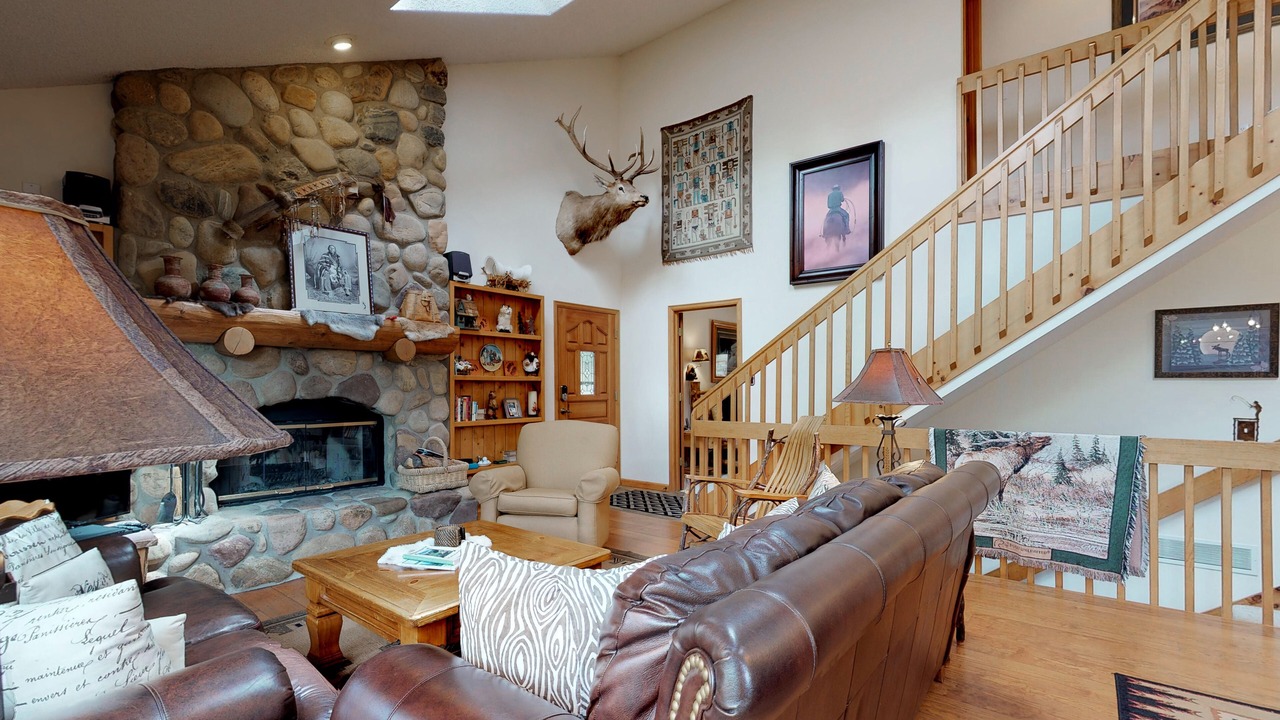 Photo of Livingroom in Aspen Brook
