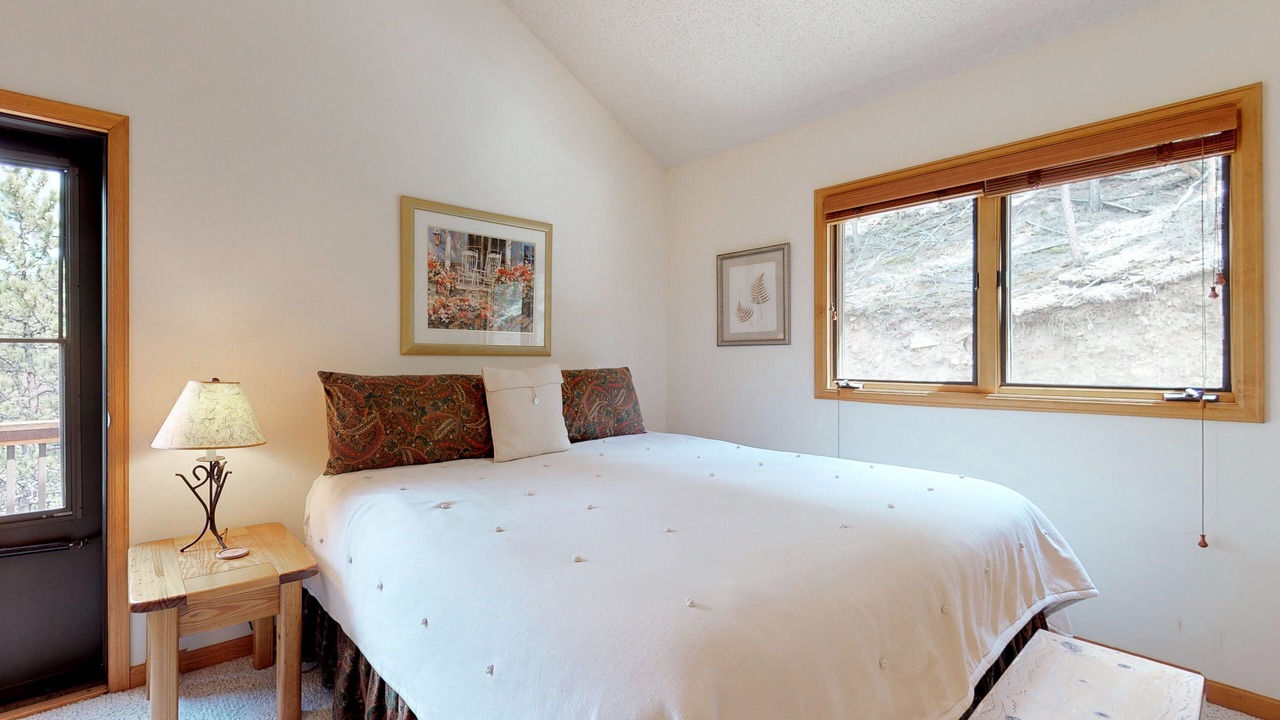 Photo of Bedroom in Aspen Brook