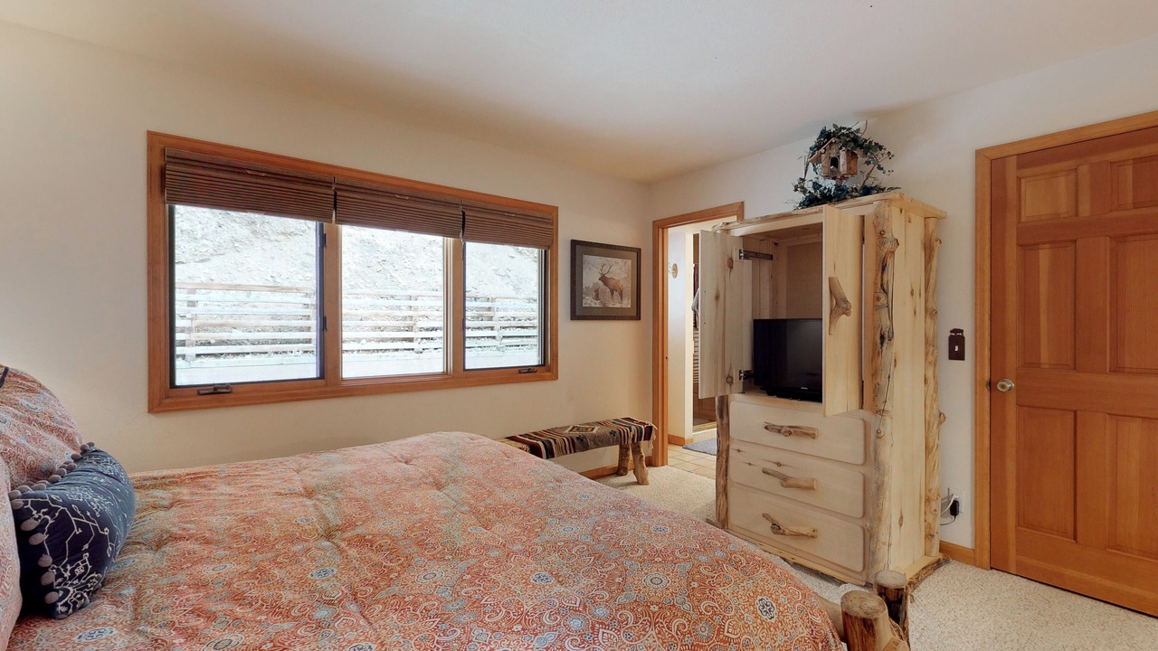 Photo of Bedroom in Aspen Brook