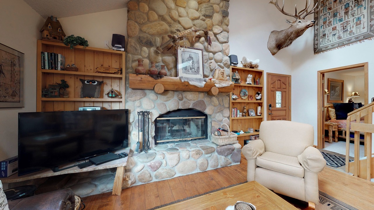 Photo of Livingroom in Aspen Brook