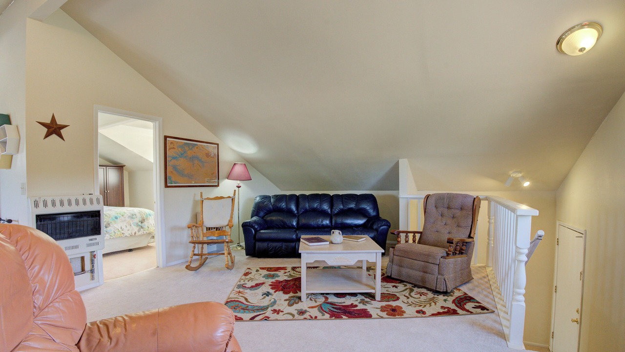 Photo of Livingroom in Lewis