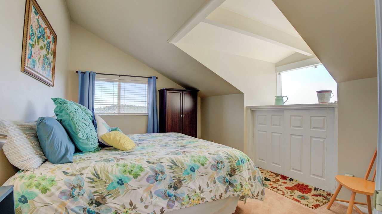 Photo of Bedroom in Lewis
