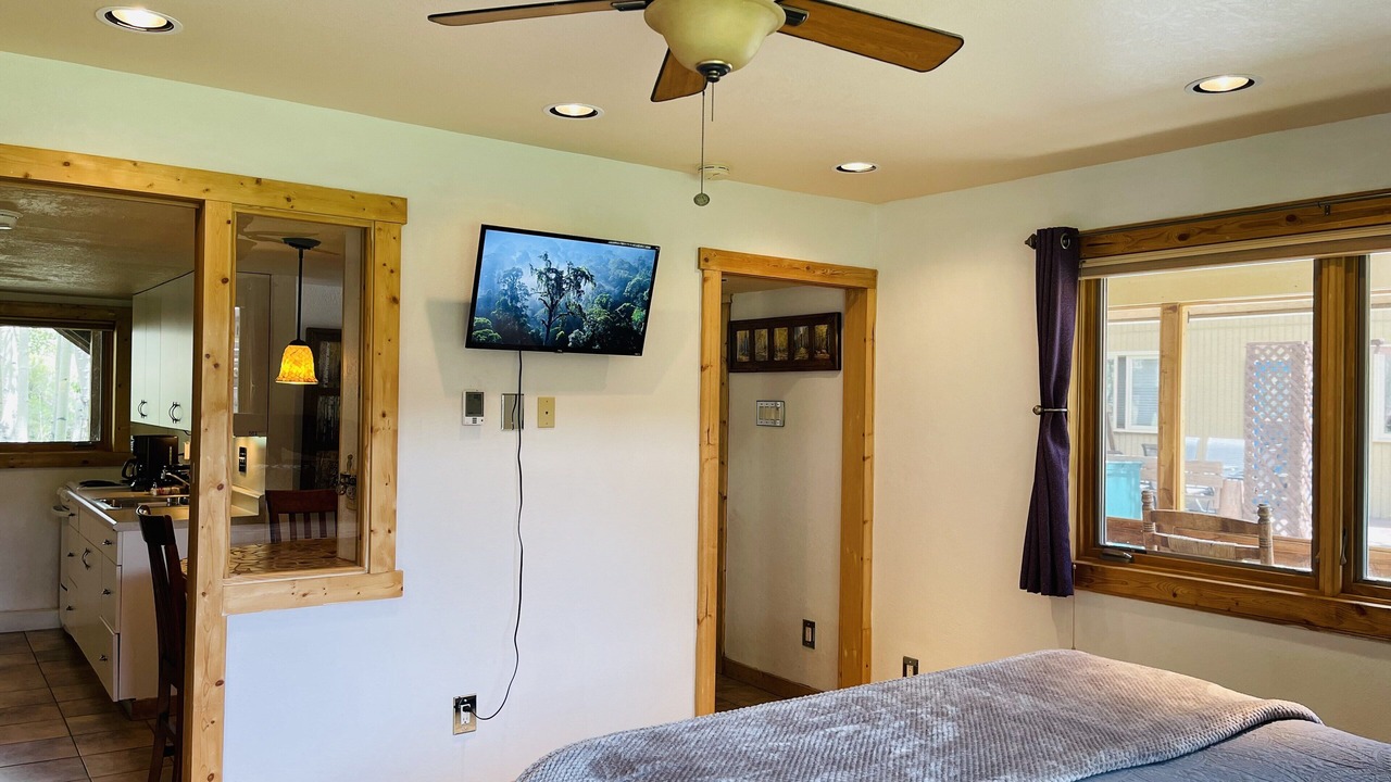 Photo of Bedroom in Lake City