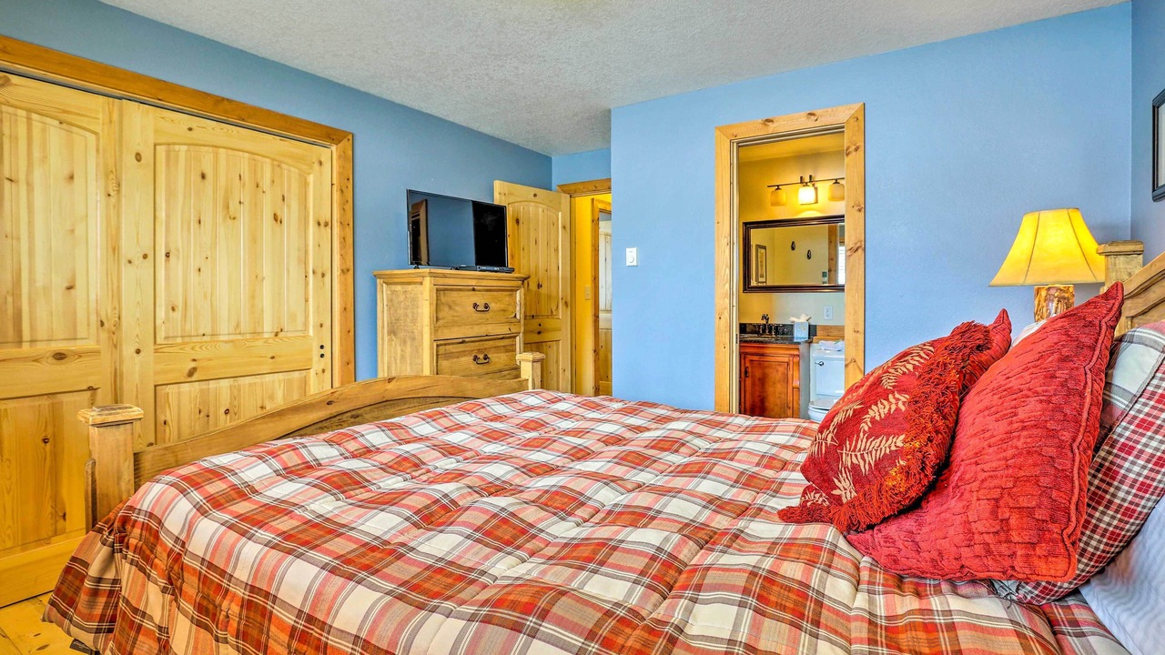 Photo of Bedroom in Willowbrook Meadows