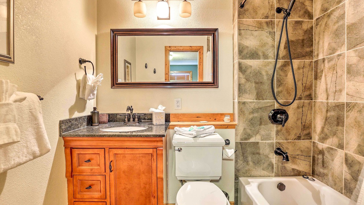Photo of Bathroom in Willowbrook Meadows