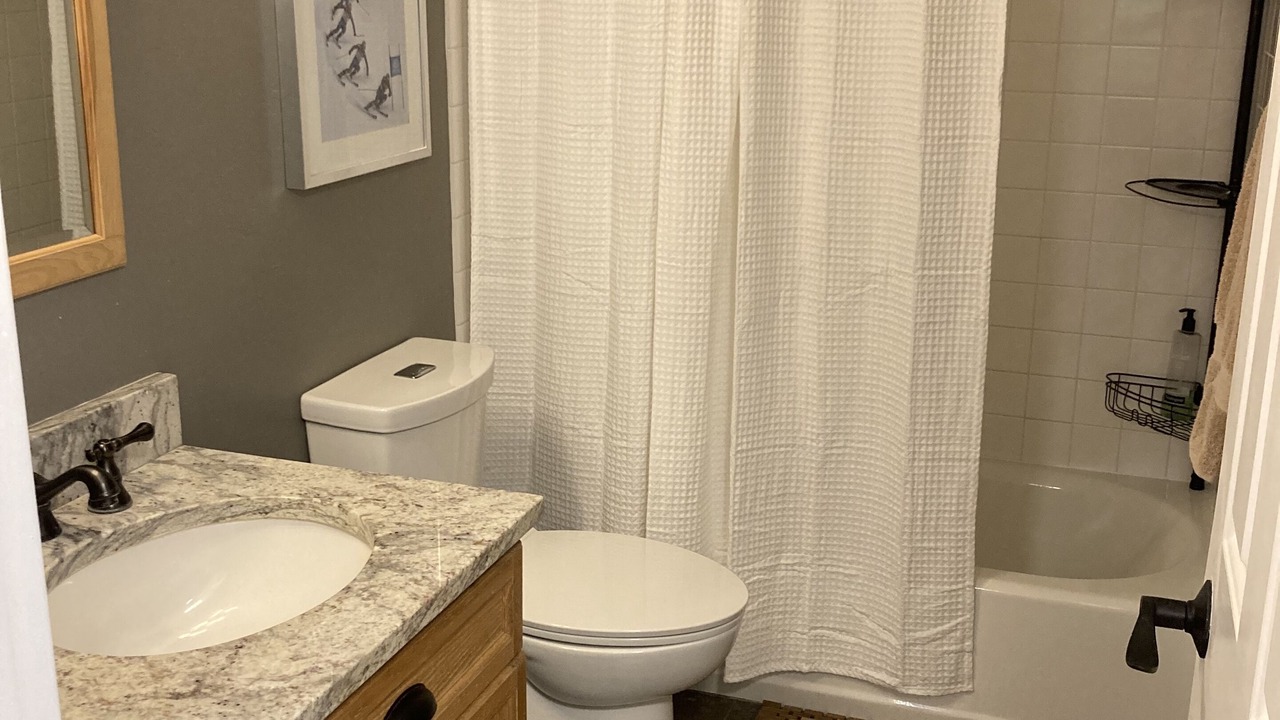 Photo of Bathroom in Edwards