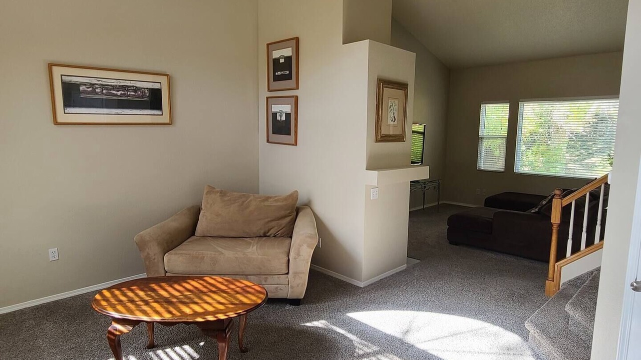 Photo of Livingroom in Northwest Colorado Springs