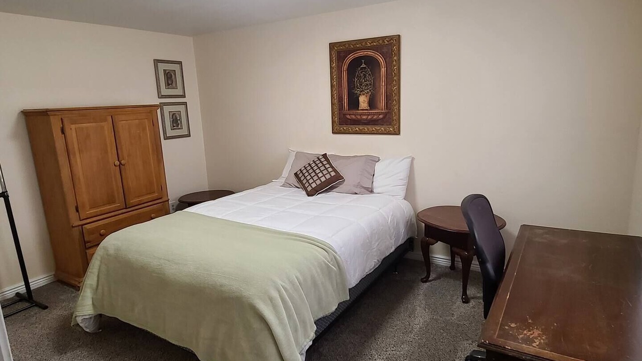 Photo of Bedroom in Northwest Colorado Springs