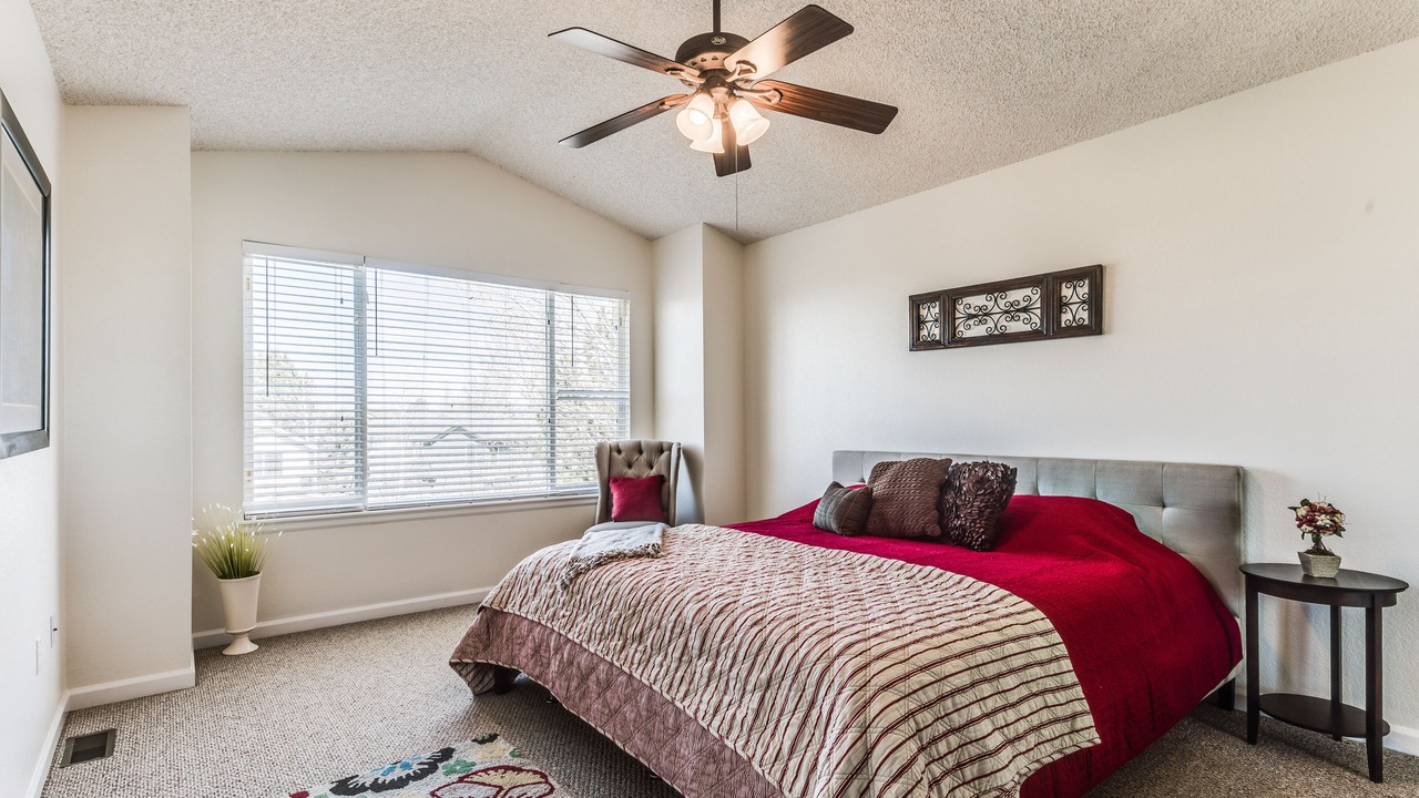 Photo of Bedroom in Canterberry Crossing