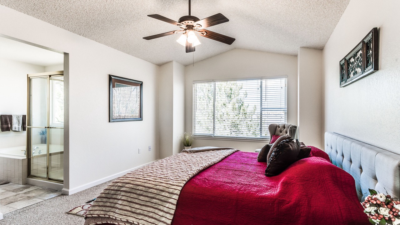 Photo of Bedroom in Canterberry Crossing