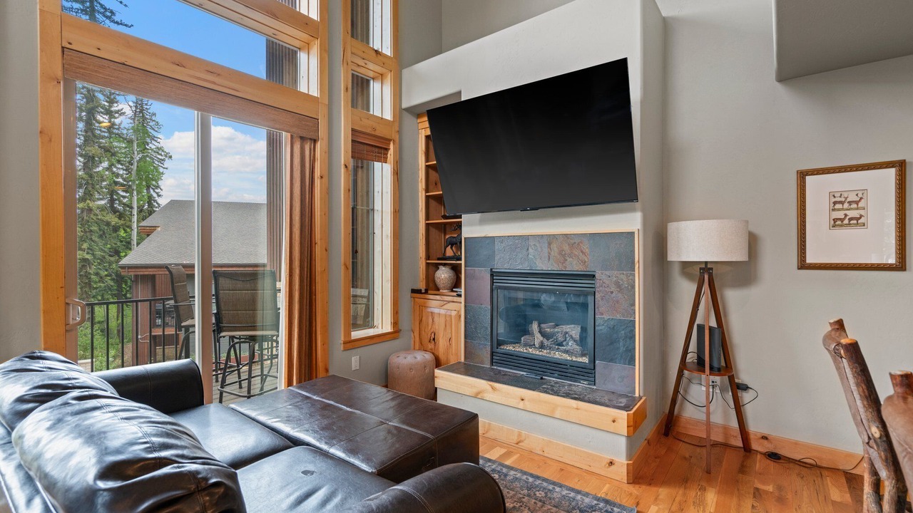 Photo of Livingroom in Purgatory
