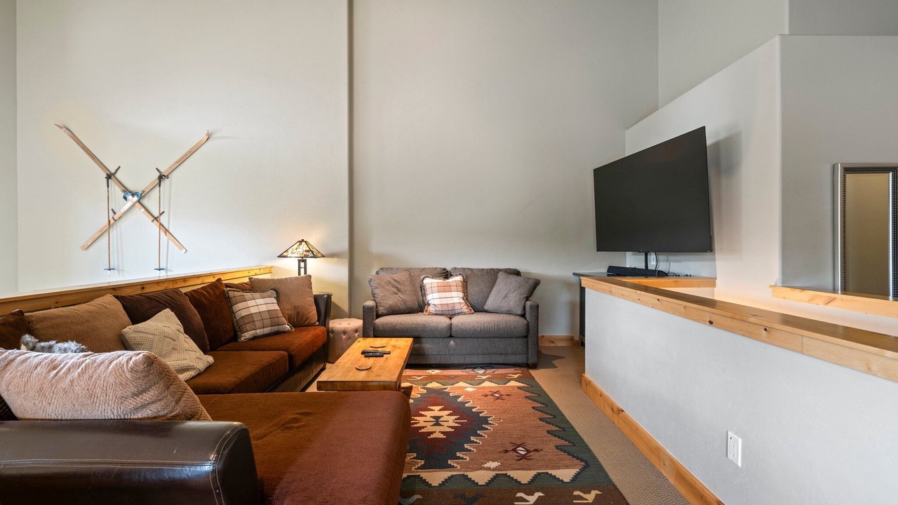Photo of Livingroom in Purgatory