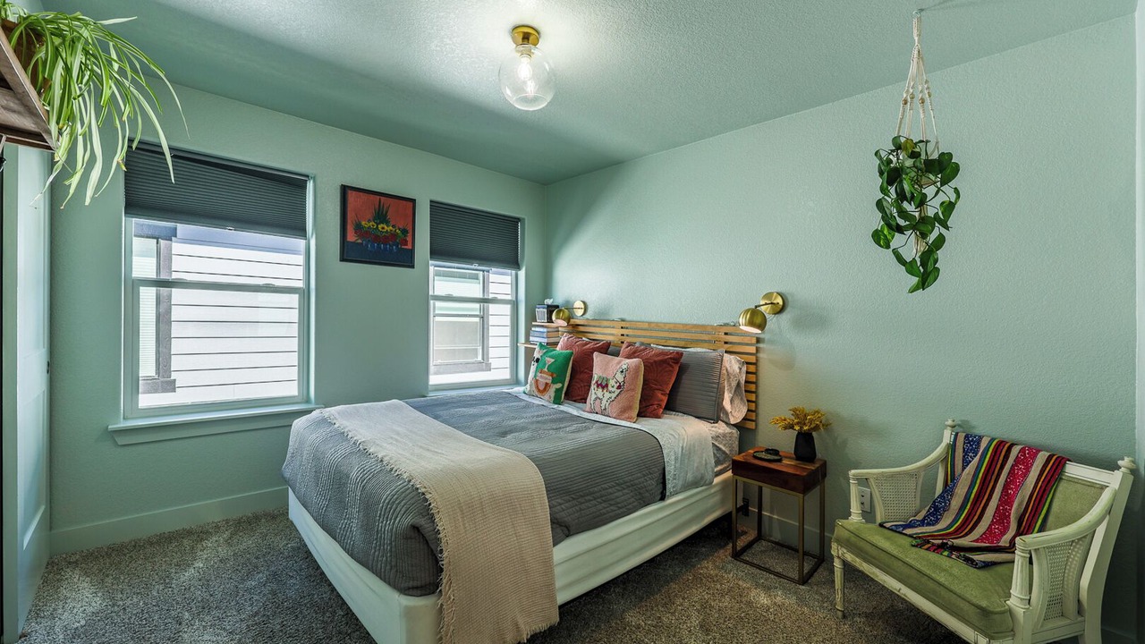 Photo of Bedroom in Castle Rock