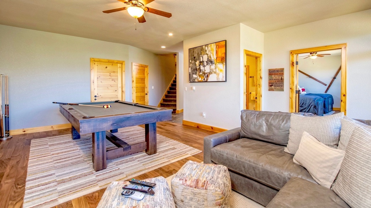 Photo of Bedroom in Windcliff Estates