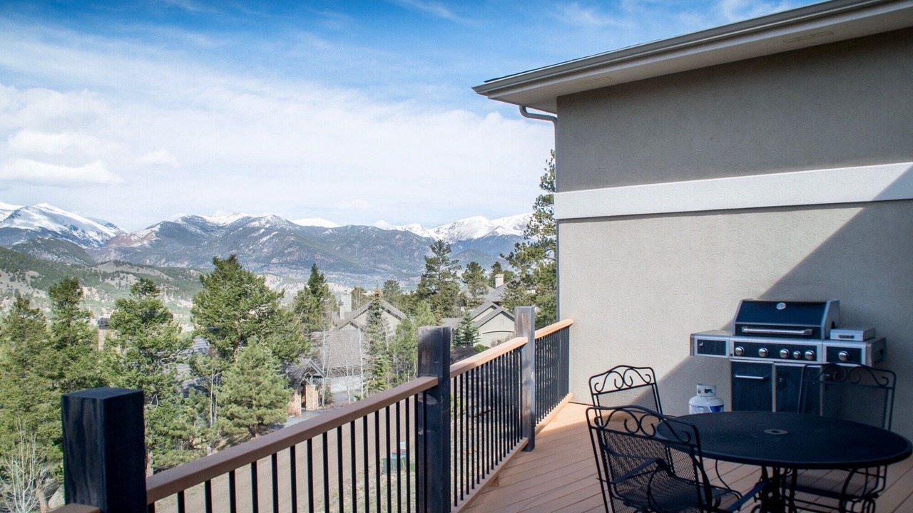 Photo of Patio Balcony in Windcliff Estates