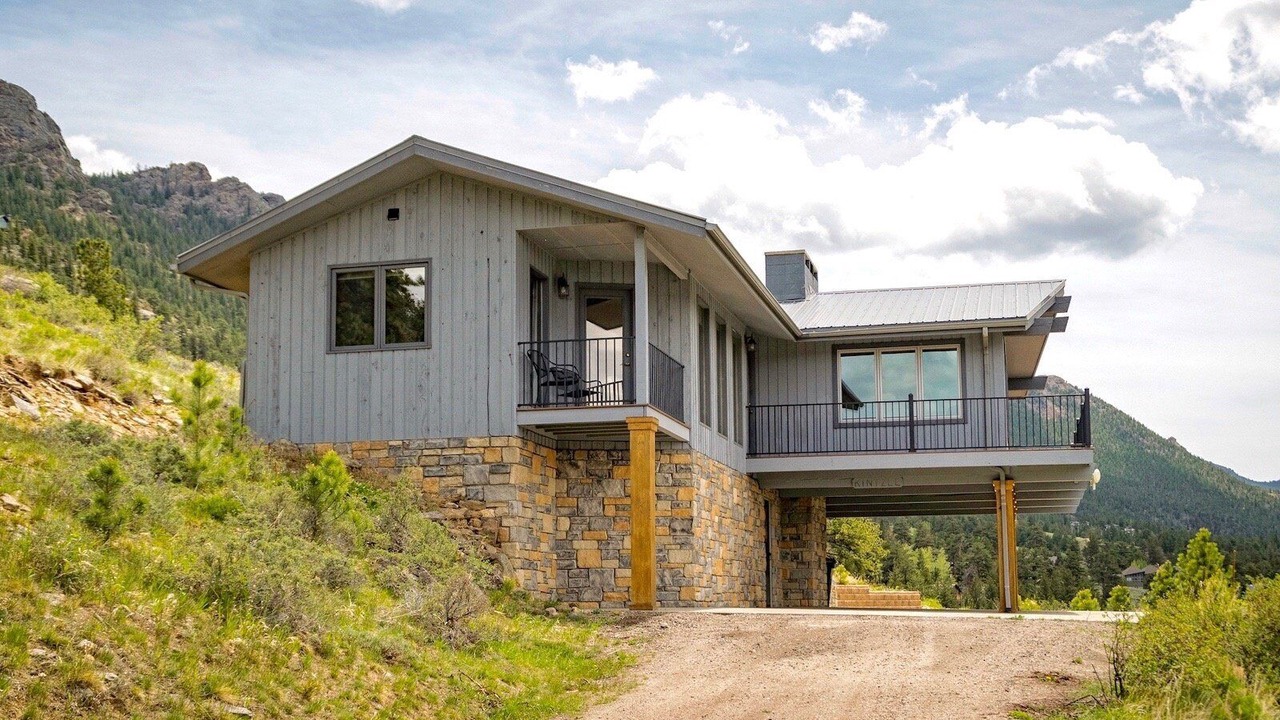 Photo of Outdoor in Windcliff Estates