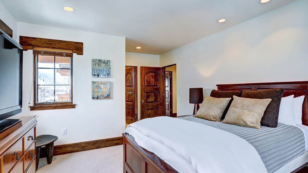 Photo of Bedroom in Vail