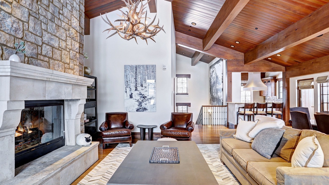 Photo of Livingroom in Vail