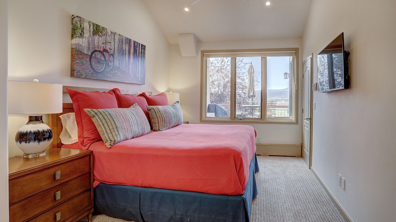 Photo of Bedroom in Edwards