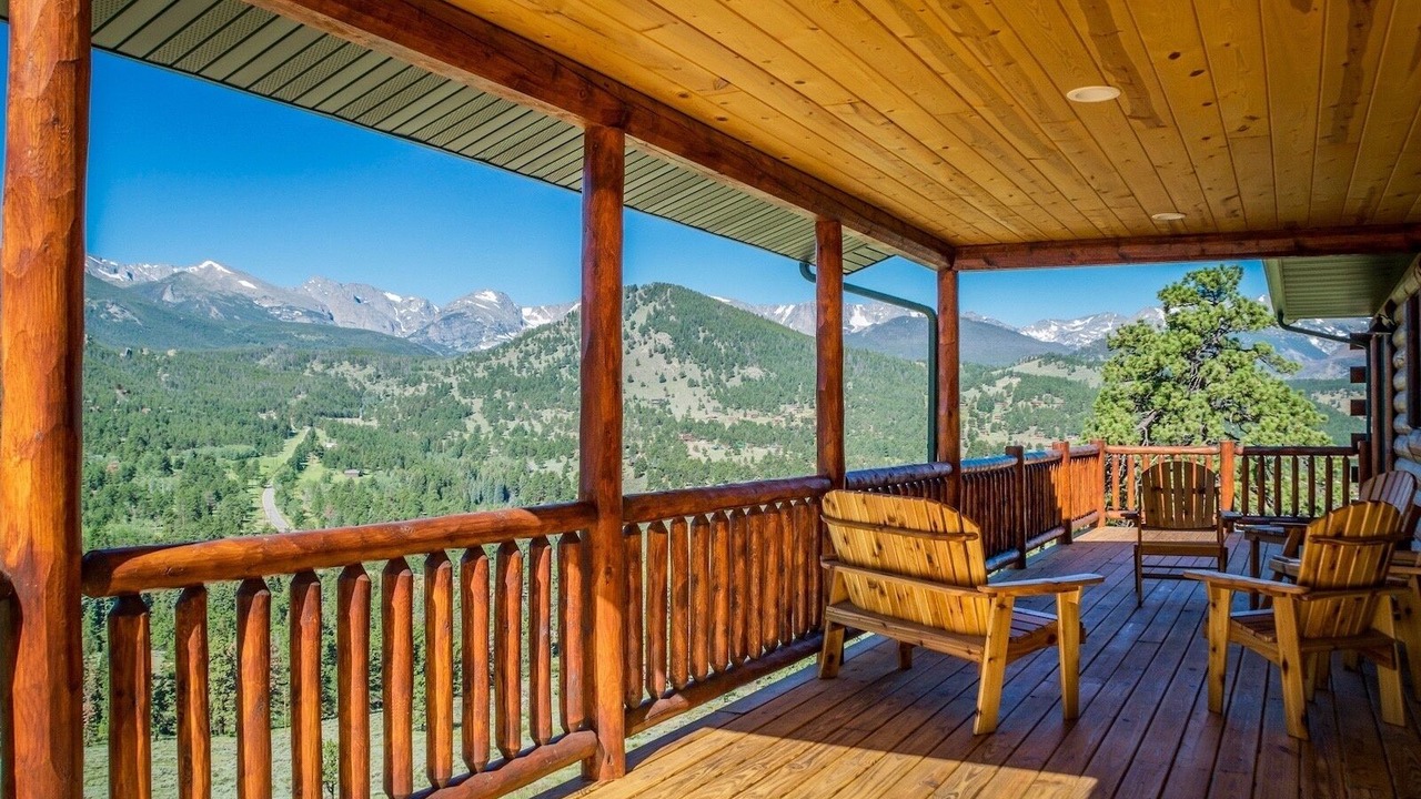 Photo of Outdoor in Windcliff Estates