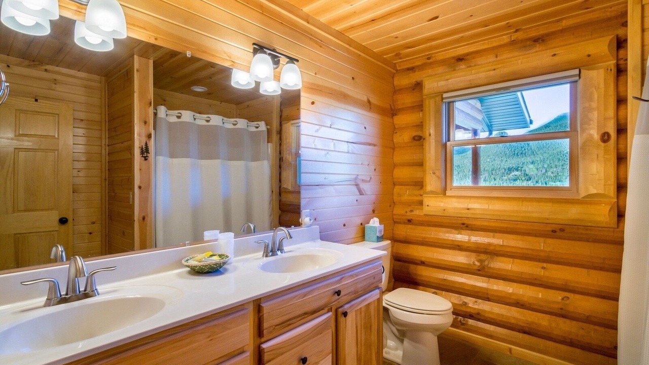 Photo of Bedroom in Windcliff Estates
