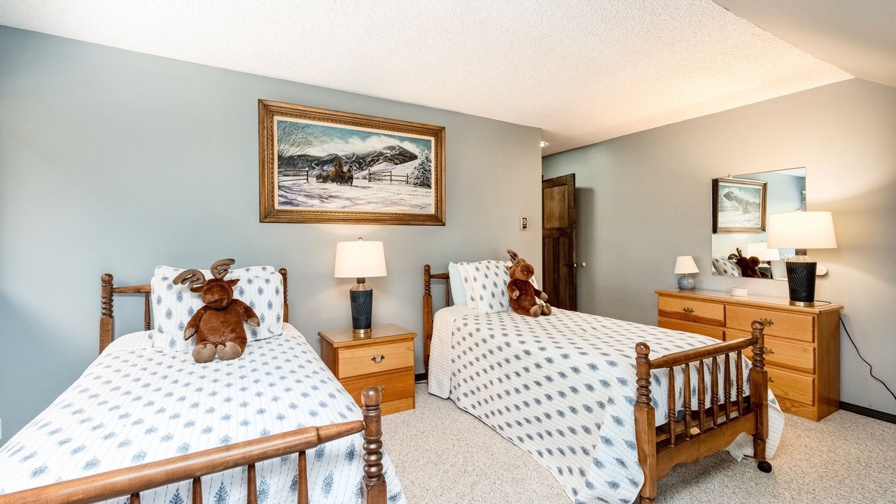 Photo of Bedroom in Windcliff Estates