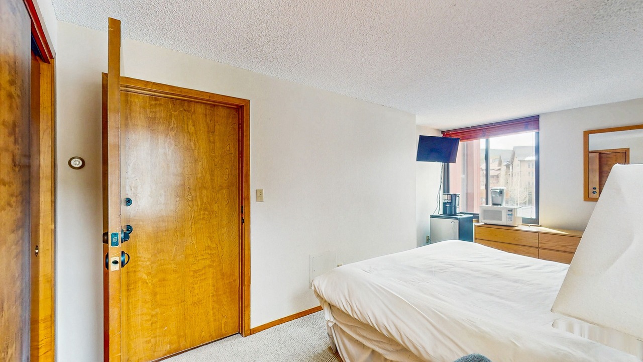 Photo of Bedroom in Copper Mountain Village