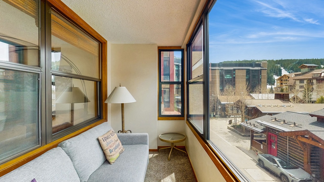 Photo of Livingroom in Copper Mountain Village