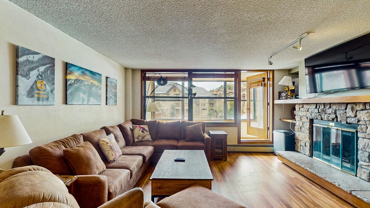 Photo of Livingroom in Copper Mountain Village