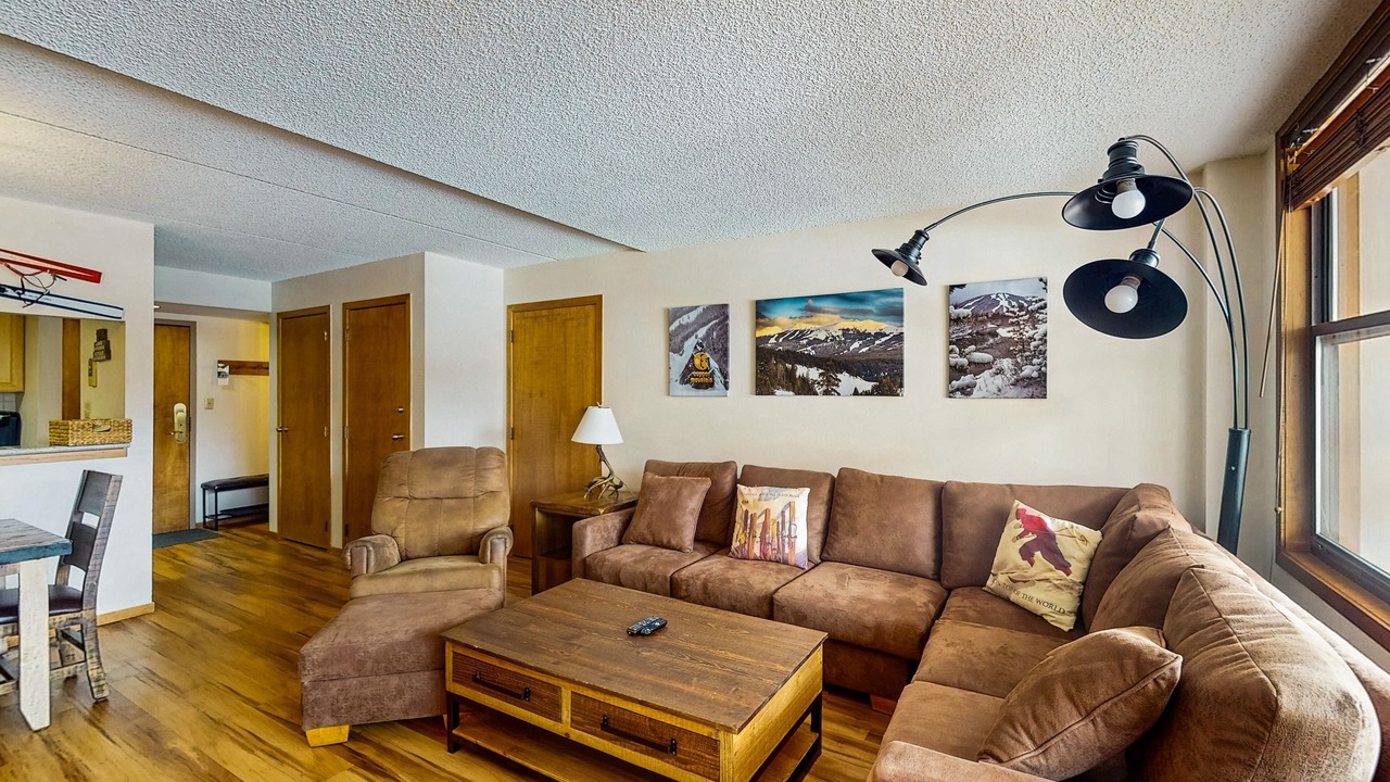 Photo of Livingroom in Copper Mountain Village