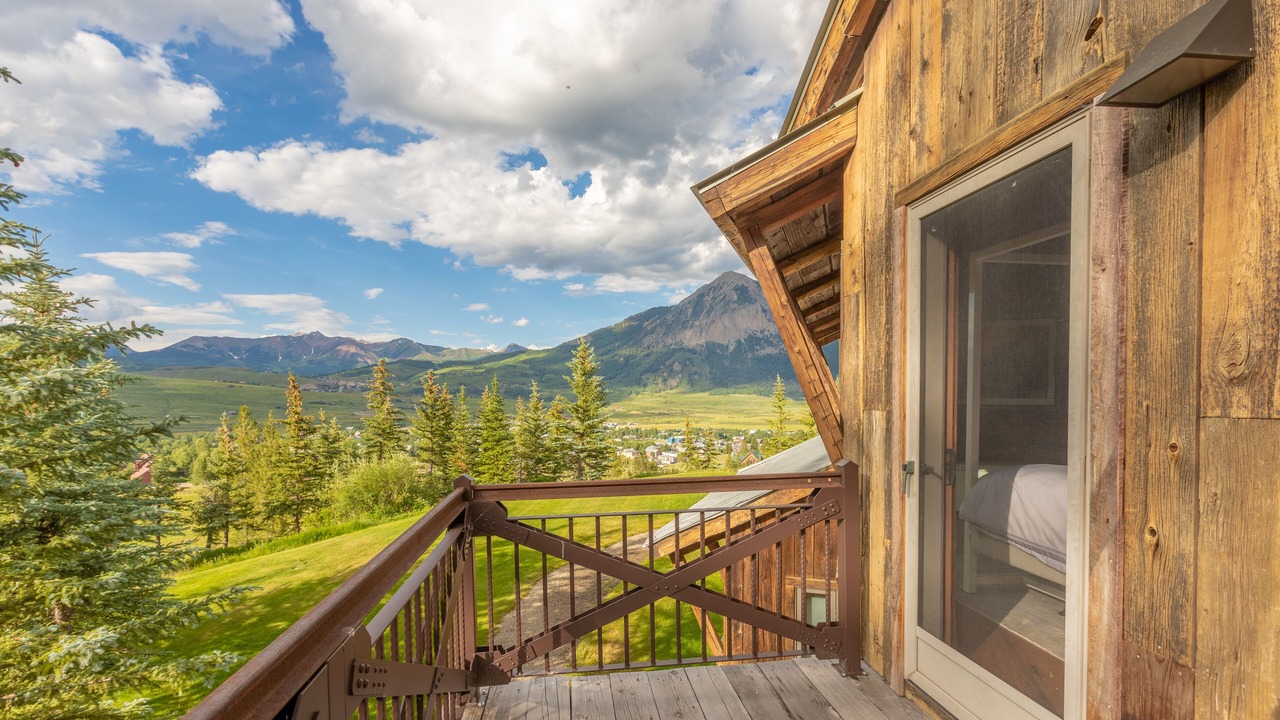 Photo of Patio Balcony in Crested Butte