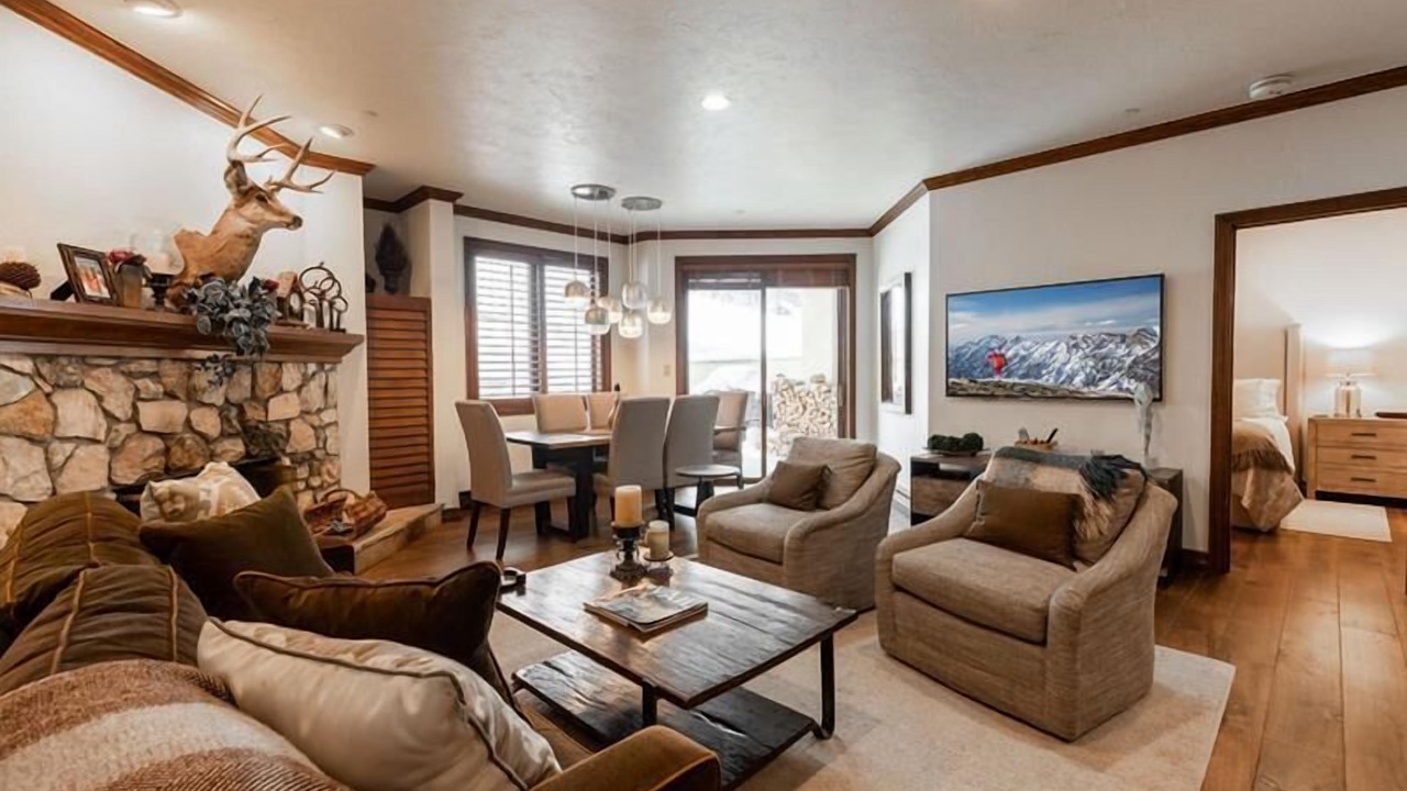 Photo of Livingroom in Beaver Creek