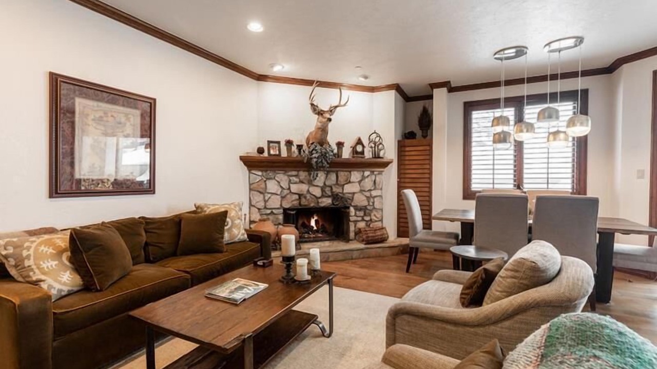 Photo of Livingroom in Beaver Creek
