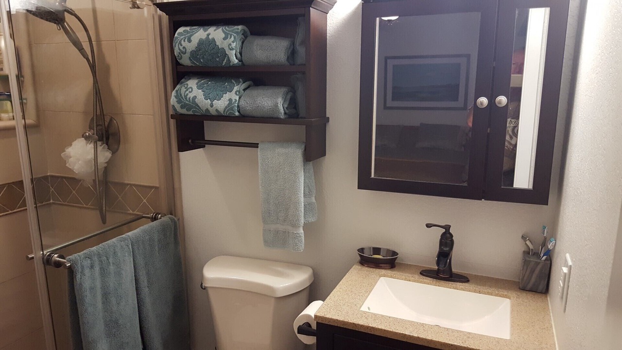 Photo of Bathroom in Fruitvale