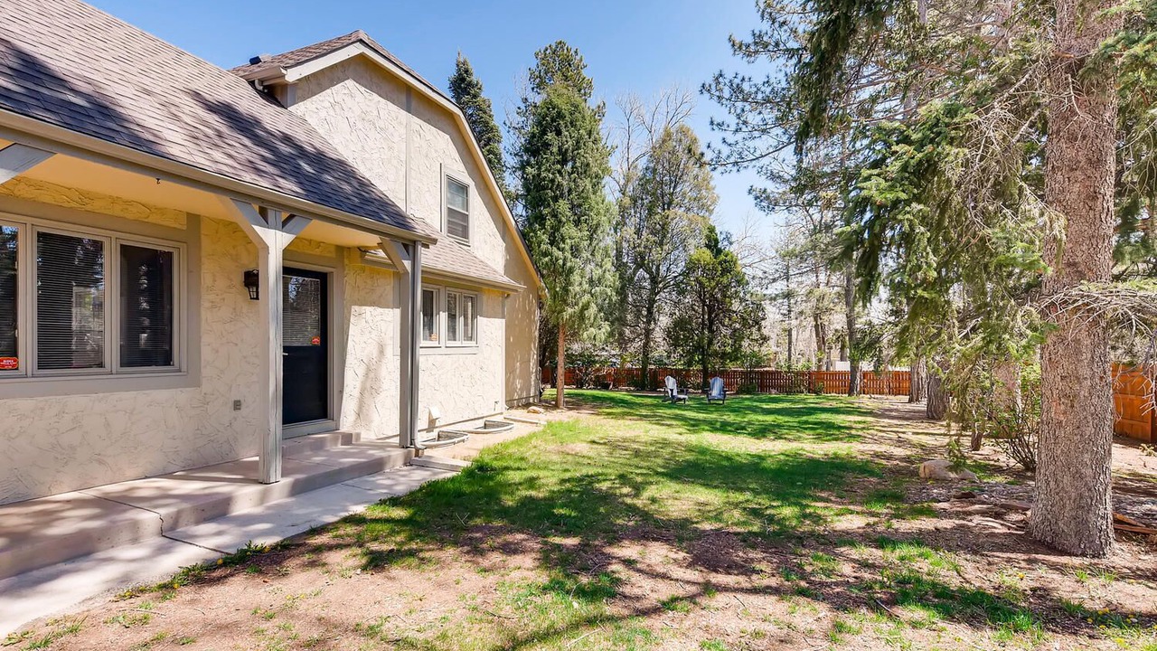 Photo of Outdoor in Broadmoor