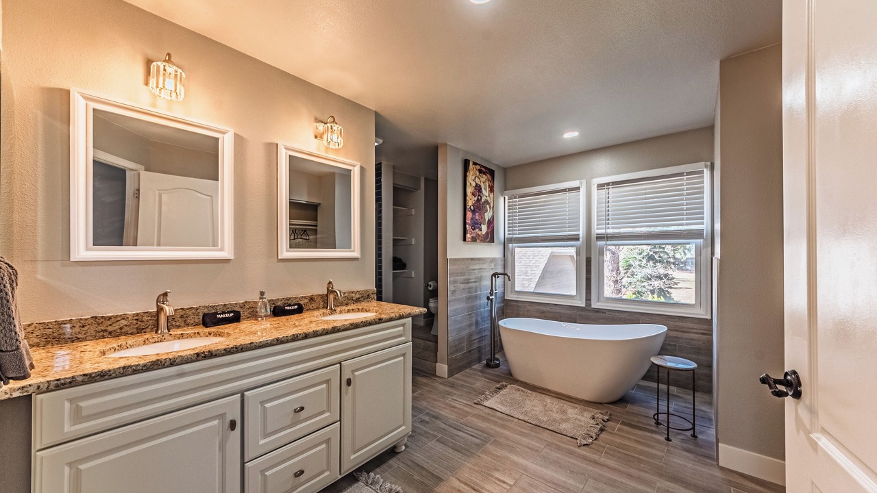 Photo of Bathroom in Broadmoor