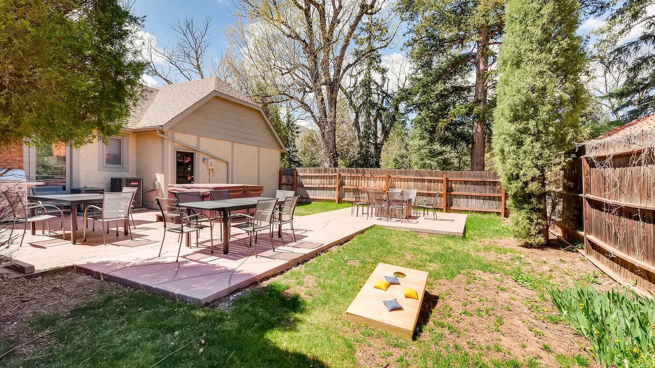 Photo of Outdoor in Broadmoor